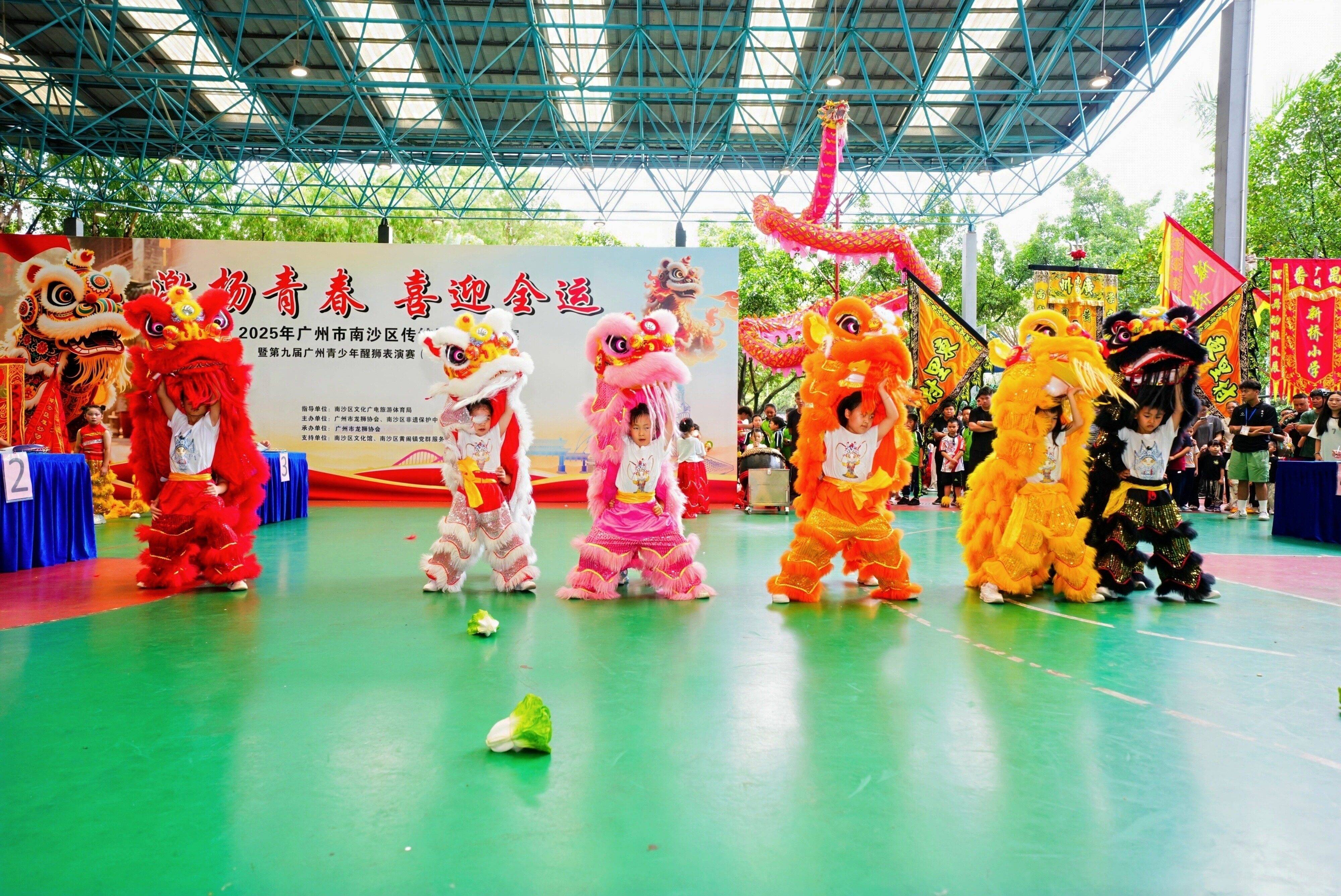 关于精湛技艺！球员们在比赛中展现出色表现的信息